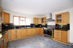 Kitchen- click for photo gallery